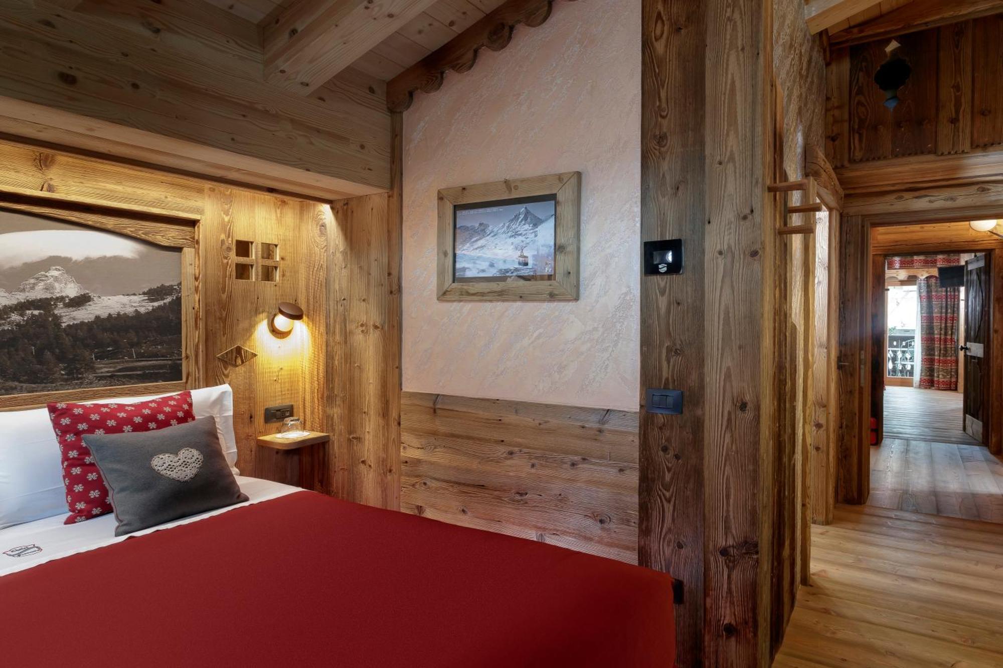 Francois Boutique Rooms - Matterhorn Retreat & Spa In Cervinia Breuil-Cervinia Exteriör bild