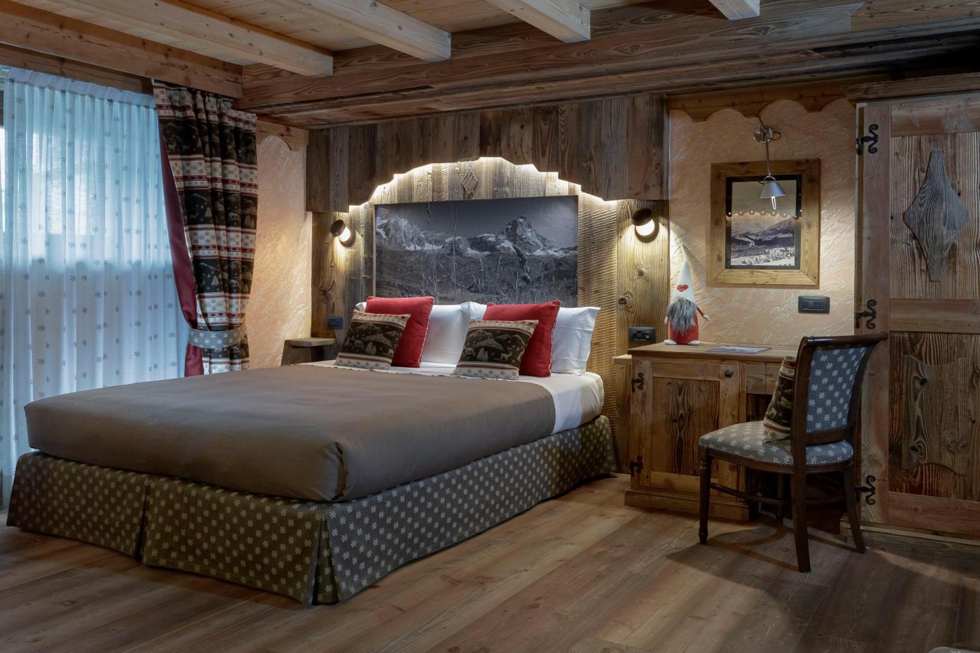 Francois Boutique Rooms - Matterhorn Retreat & Spa In Cervinia Breuil-Cervinia Exteriör bild