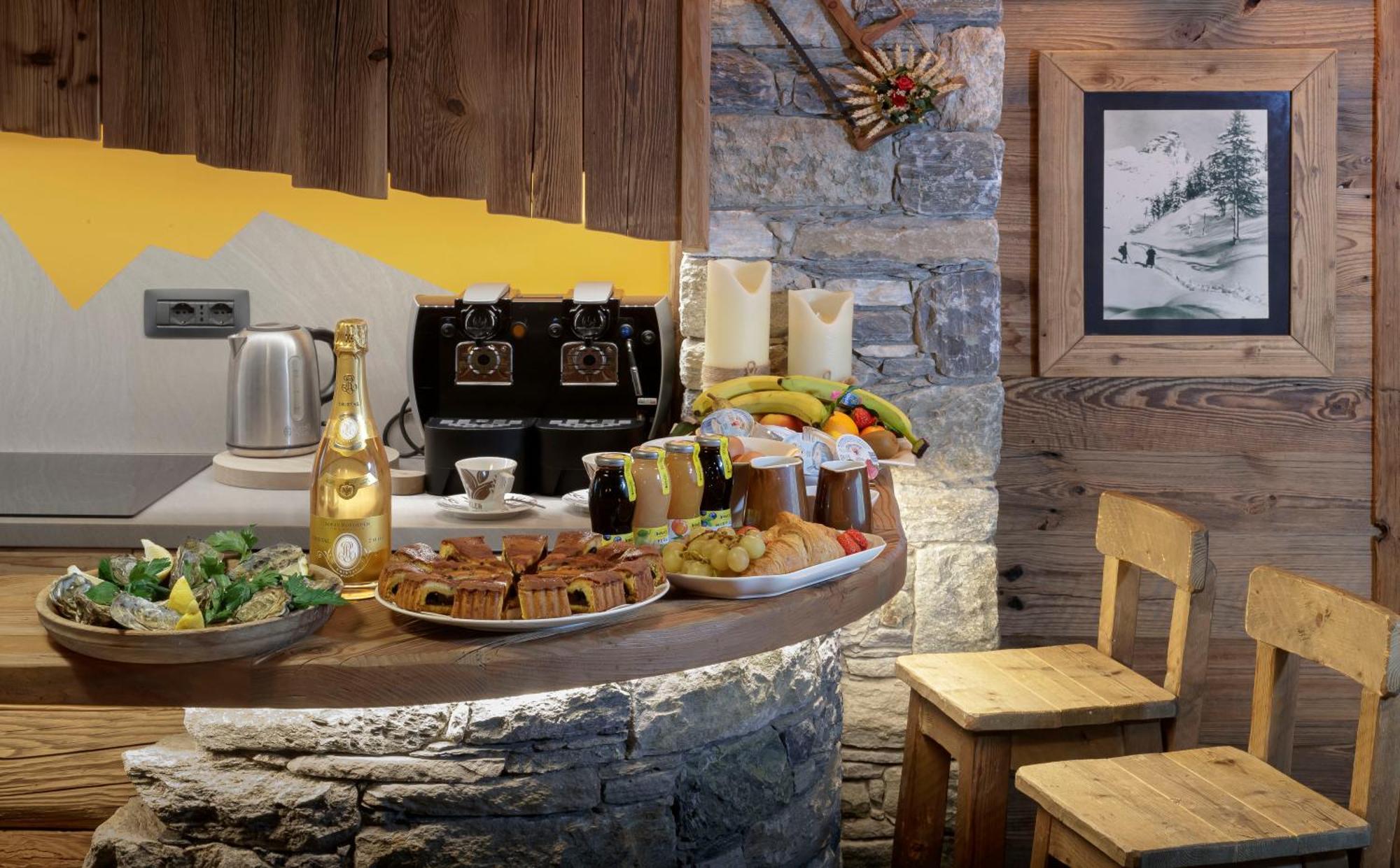 Francois Boutique Rooms - Matterhorn Retreat & Spa In Cervinia Breuil-Cervinia Exteriör bild